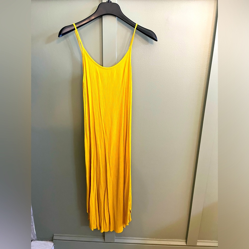 Yellow Audrey 3+1